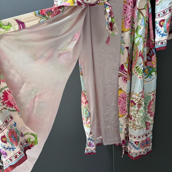 Zara Printed kimono satin dress with belt - Picture 12 of 15